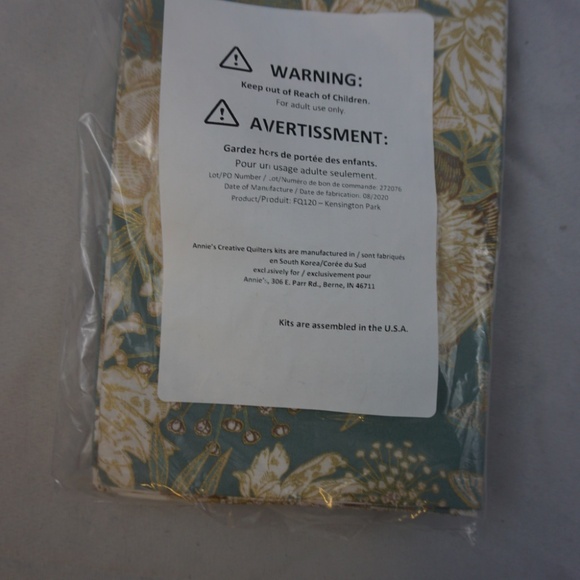 SHOW ME YOUR MUMU WHITE RIBBED LONG SLEEVE OFF THE SHOULDER CROP TOP Small - Picture 5 of 5